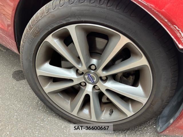 Volvo C70 2010-08 7273222-3