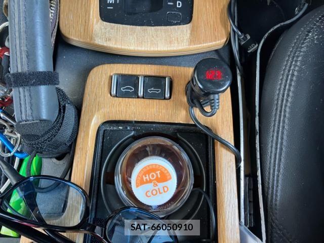 Volvo C70 2009-04 7503514-20