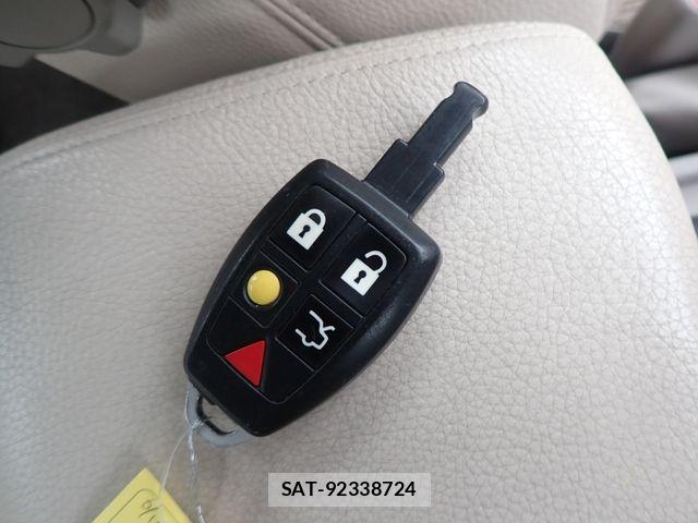 Volvo C70 2007-04 7730407-27