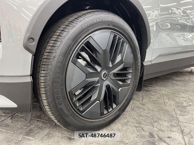Volvo CROSS COUNTRY 2025-08 8338390-10