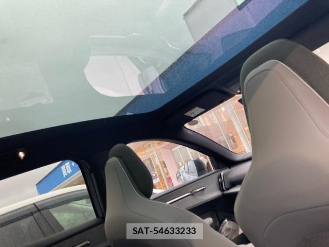 Volvo CROSS COUNTRY 2025-10 8746658-14