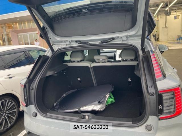 Volvo CROSS COUNTRY 2025-10 8746658-8