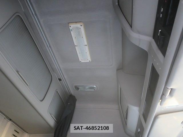 Volvo FH 2014-05 1427130-23