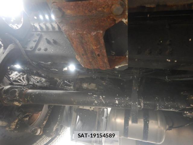 Volvo FH 2015-05 4051218-17