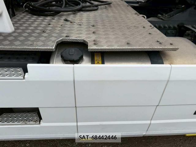 Volvo FH 2022-12 7981466-27