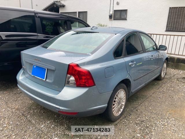 Volvo S40 2008-03 8797866-2