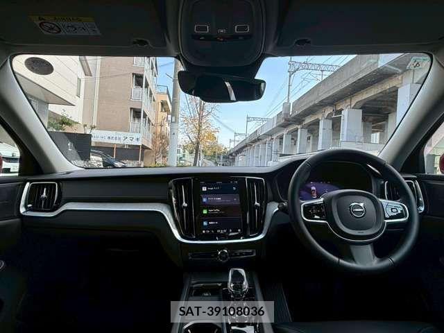 Volvo S60 2023-04 1829978-11