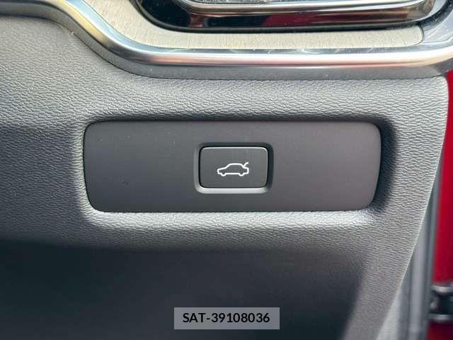Volvo S60 2023-04 1829978-17