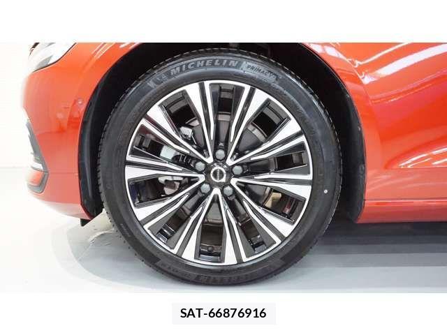 Volvo S60 2023-03 2402457-12