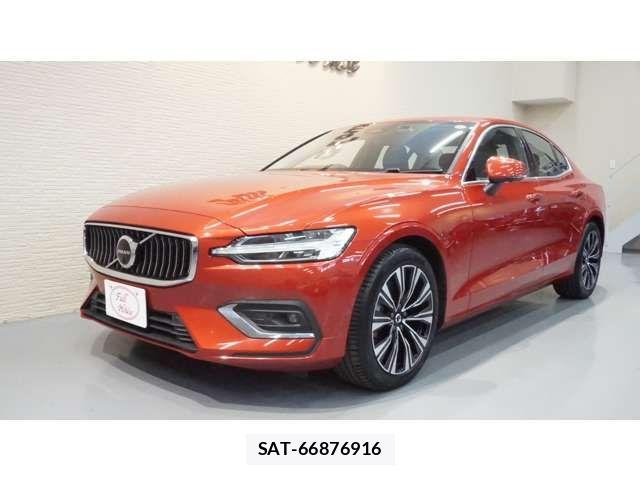 Volvo S60 2023-03 2402457-5