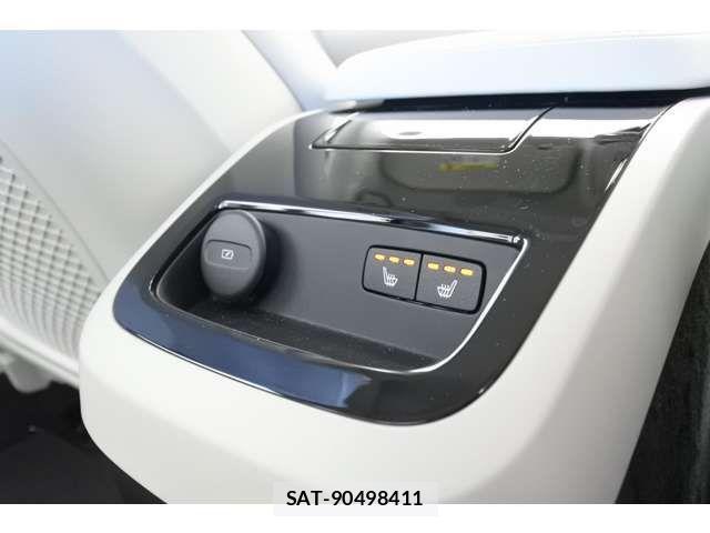 Volvo S60 2024-03 3936186-14