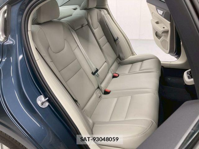 Volvo S60 2024-03 6615504-17