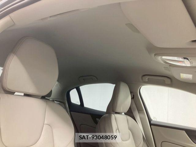 Volvo S60 2024-03 6615504-23