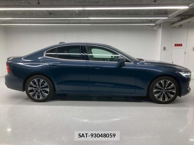 Volvo S60 2024-03 6615504-8