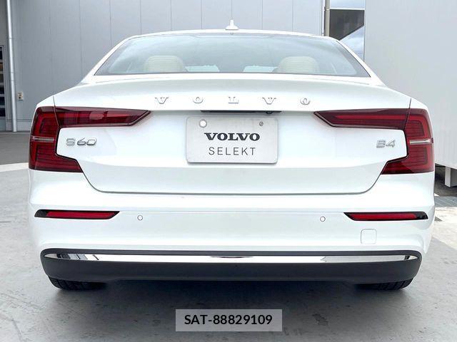Volvo S60 2024-09 6753790-18