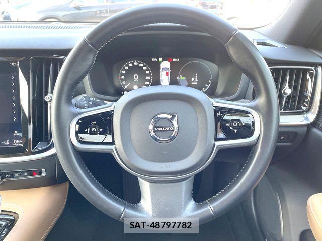 Volvo S60 2021-04 7061254-8