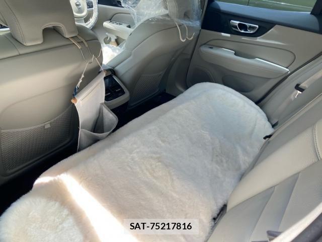 Volvo S60 2022-10 7226745-10
