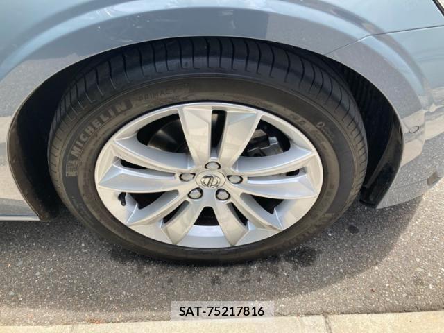Volvo S60 2022-10 7226745-5