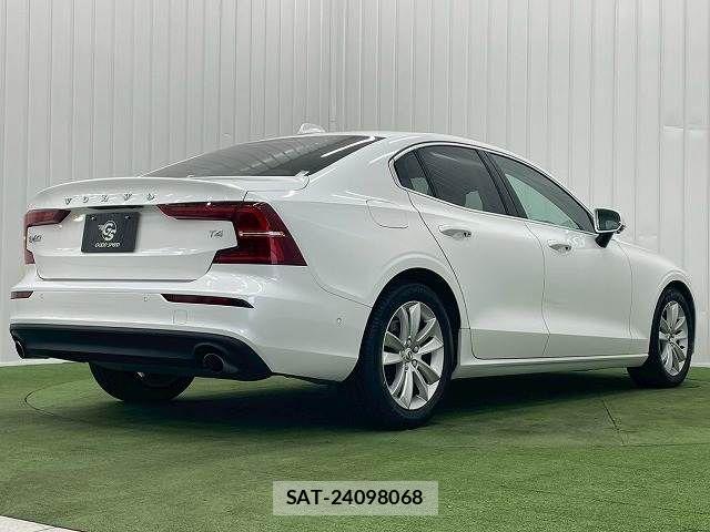 Volvo S60 2019-12 7503515-15