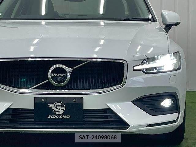 Volvo S60 2019-12 7503515-17