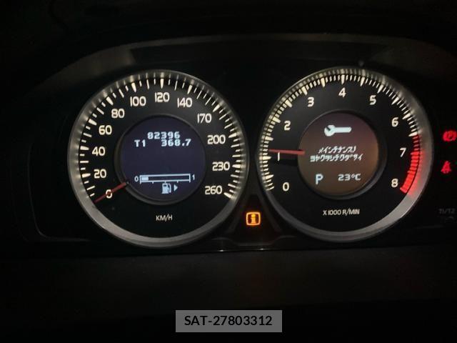 Volvo S60 2011-06 7503522-18