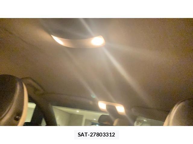 Volvo S60 2011-06 7503522-26