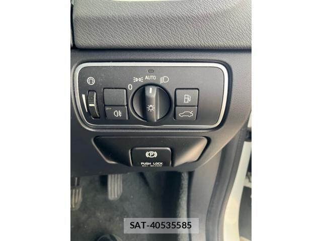 Volvo S60 2014-08 7563042-12