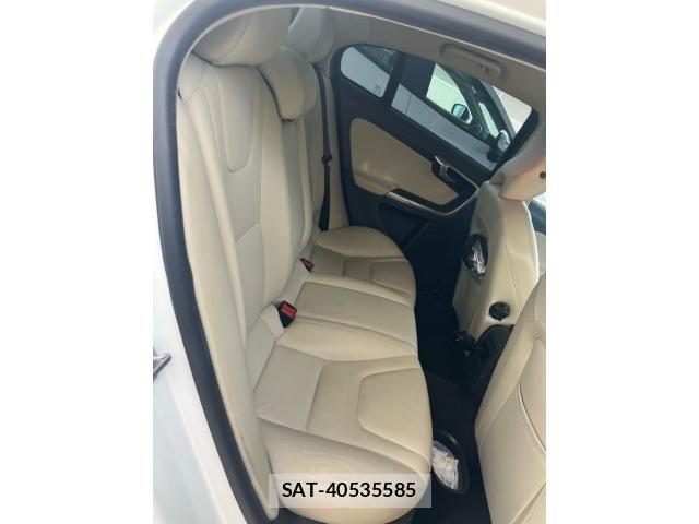 Volvo S60 2014-08 7563042-20