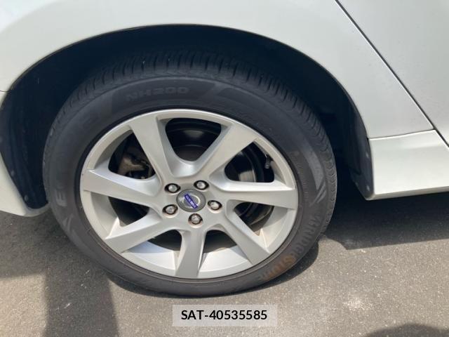 Volvo S60 2014-08 7563042-4
