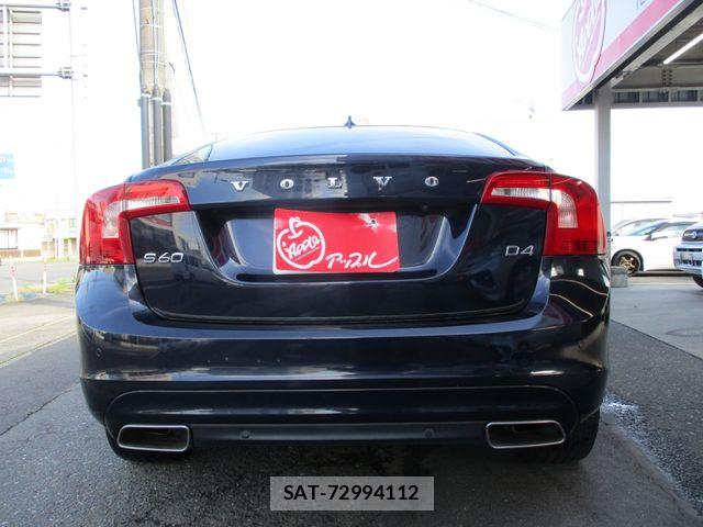Volvo S60 2016-11 7730416-4