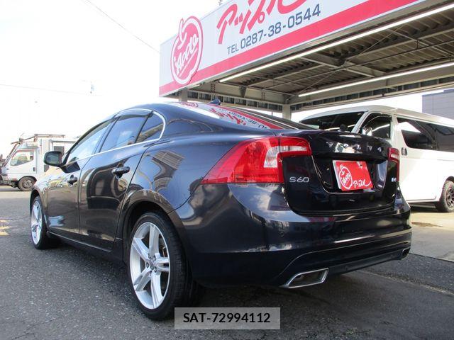 Volvo S60 2016-11 7730416-6