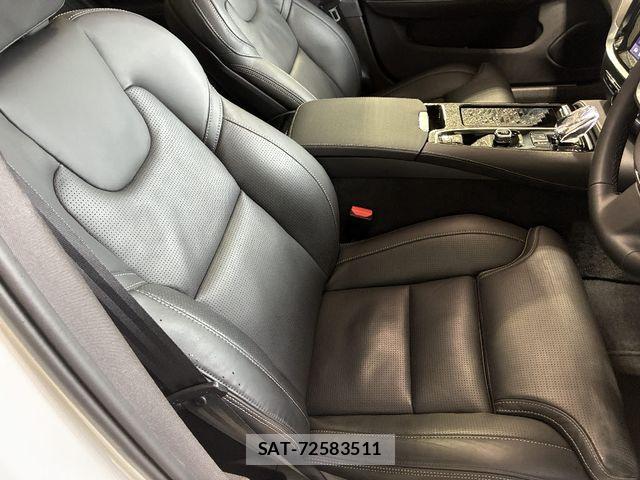 Volvo S60 2023-08 7730412-3