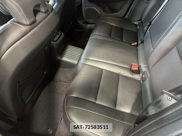 Volvo S60 2023-08 7730412-7