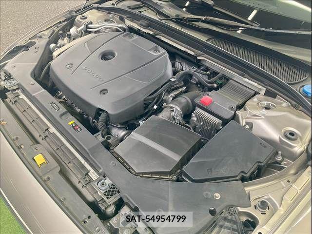 Volvo S60 2021-03 7730413-11