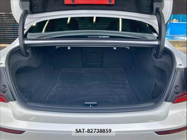 Volvo S60 2020-02 7730414-17