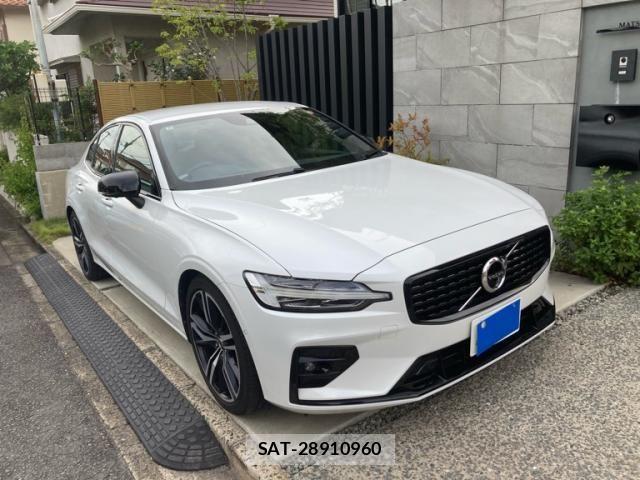 Volvo S60 2022-09 8039033-0