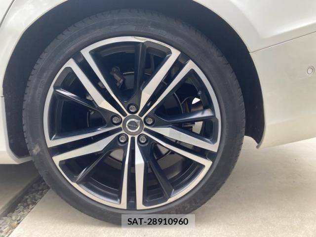 Volvo S60 2022-09 8039033-6