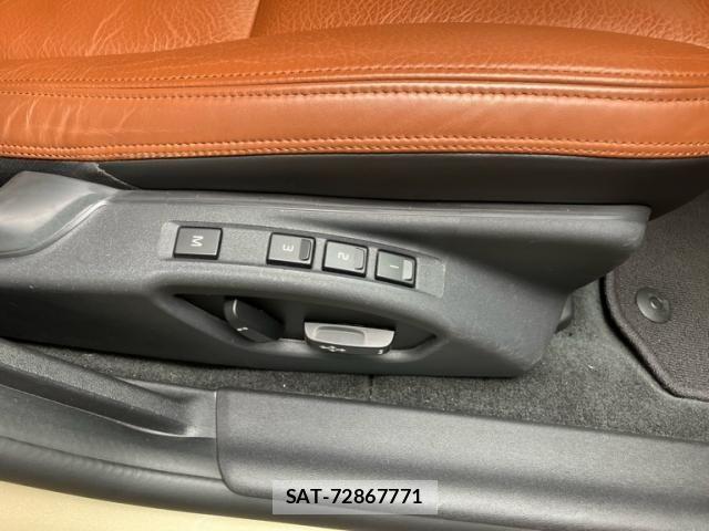 Volvo S60 2012-06 8039034-9
