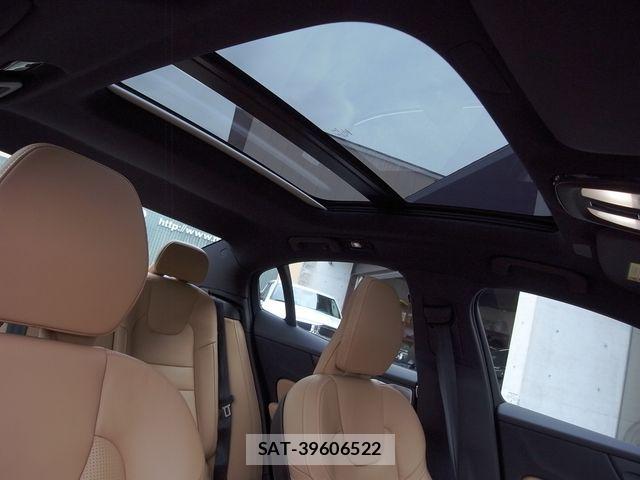 Volvo S60 2024-12 8076060-9