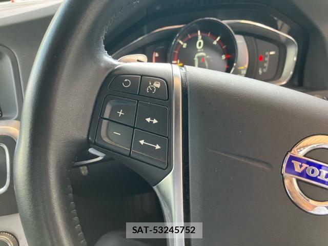 Volvo S60 2017-07 8247082-11