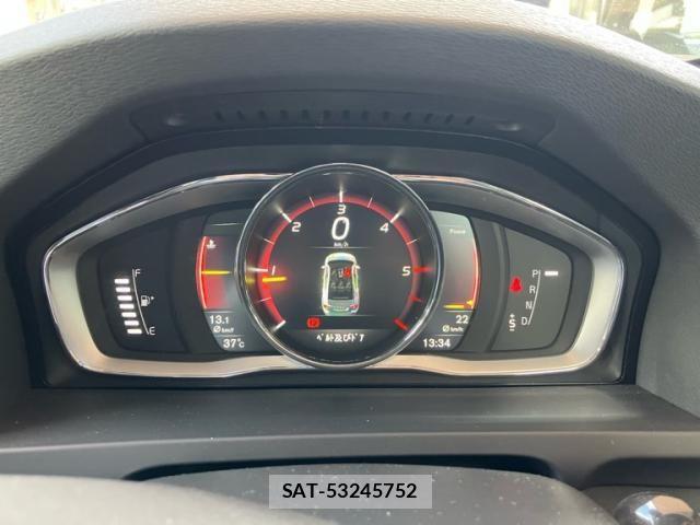 Volvo S60 2017-07 8247082-15