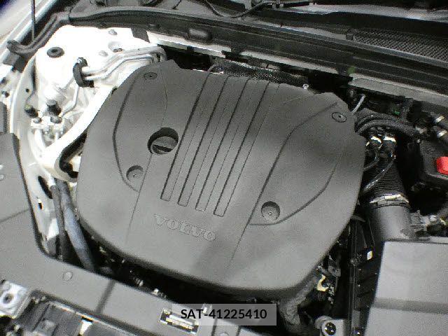 Volvo S60 2022-05 8317893-6