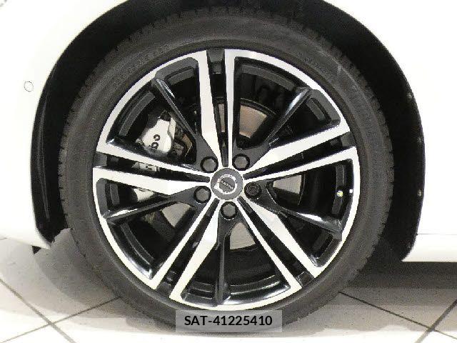 Volvo S60 2022-05 8317893-8