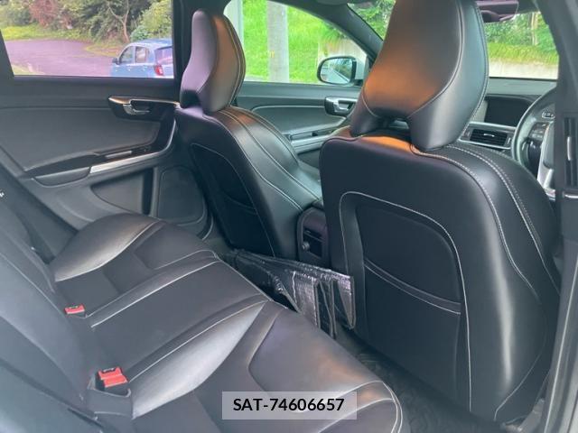 Volvo S60 2016-10 8317897-15