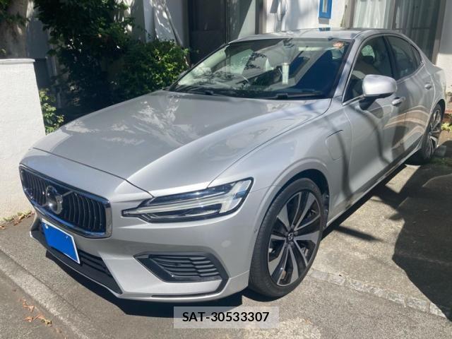 Volvo S60 2022-09 8317894-0