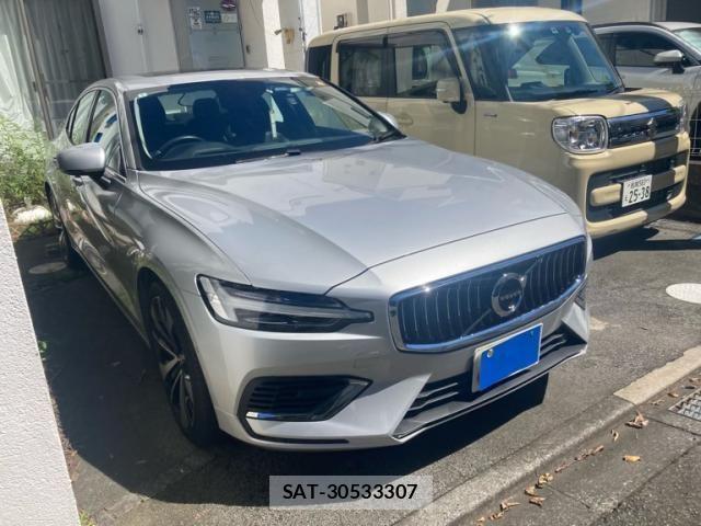 Volvo S60 2022-09 8317894-1