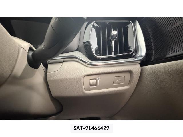 Volvo S60 2022-09 8338391-22