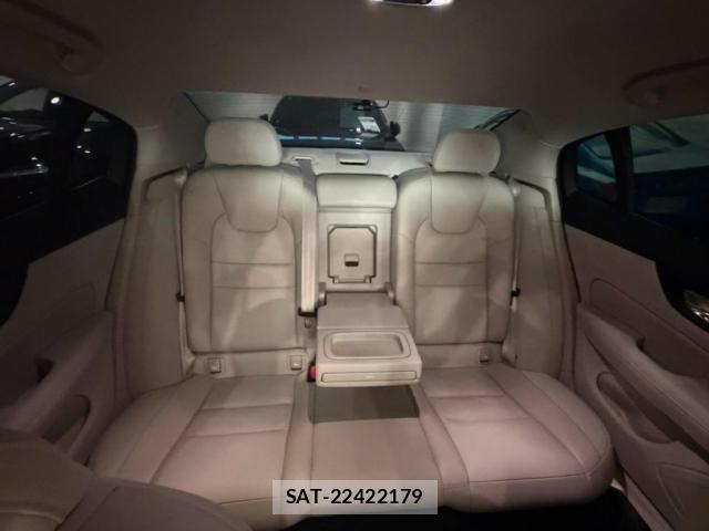 Volvo S60 2020-08 8353772-12