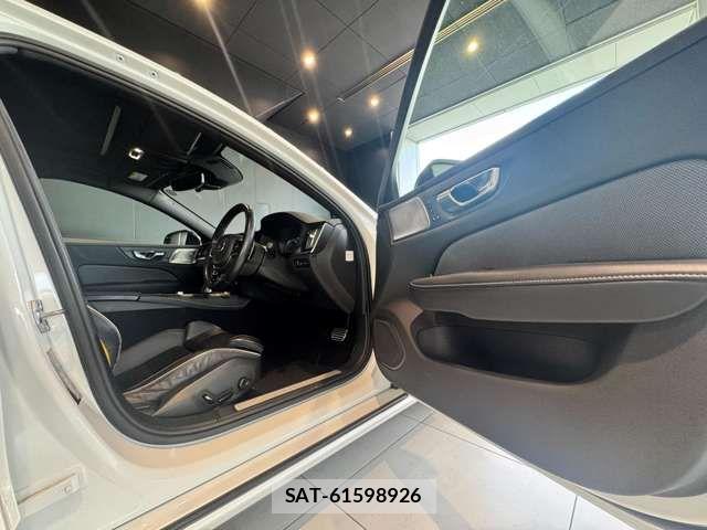 Volvo S60 2020-12 8415720-6