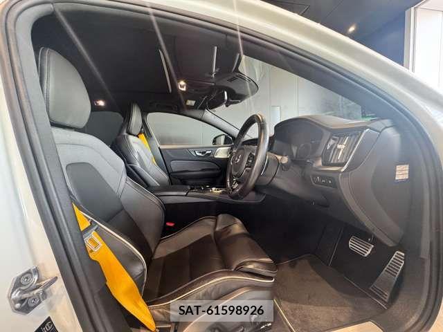Volvo S60 2020-12 8415720-7